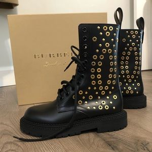 Burberry Runway Mid-Height Flat Boots